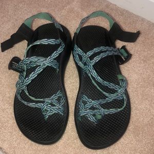 chacos size 7